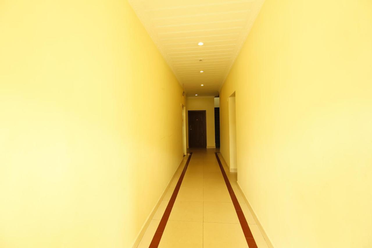 Del-679 Hotel Munnar Bagian luar foto